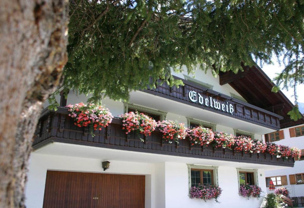 Hotel Garni Edelweiss Lech am Arlberg Exterior foto
